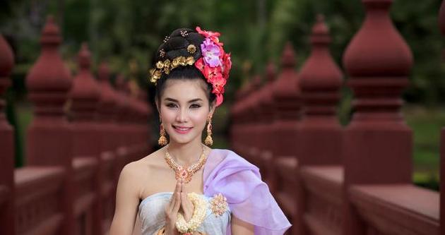 泰国网红导游阿梅姐经典语录，泰式开放，了解一下