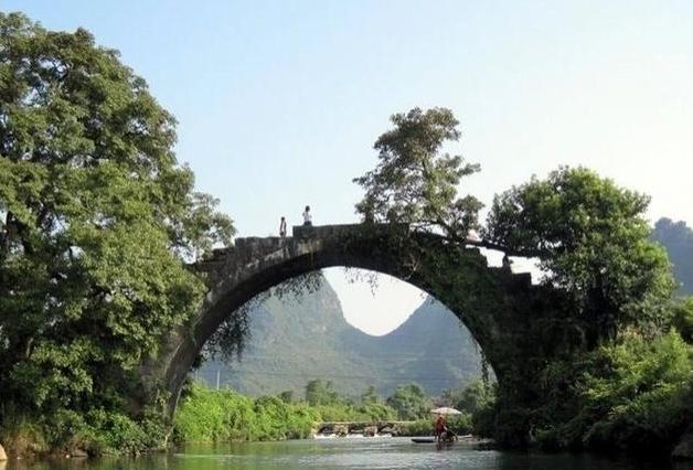 描寫小橋流水的句子小橋流水句子發朋友圈