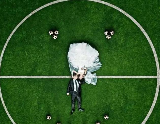 足球爱情壁纸图片